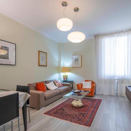 Comfy-Cozy 2 Bedroom-Via Boscovich Milánó Kültér fotó